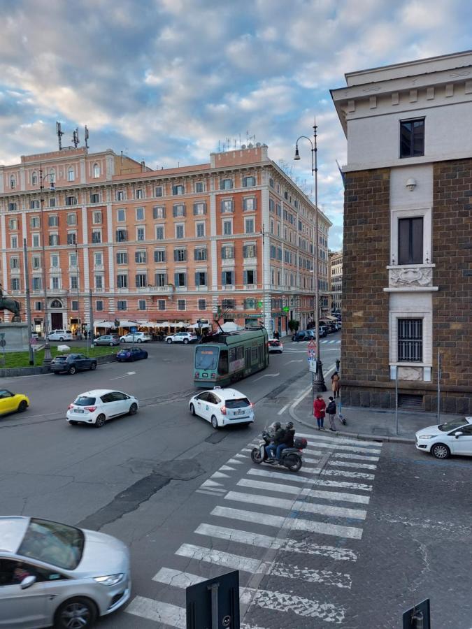 Apartamento Vis Romae Luxury Roma